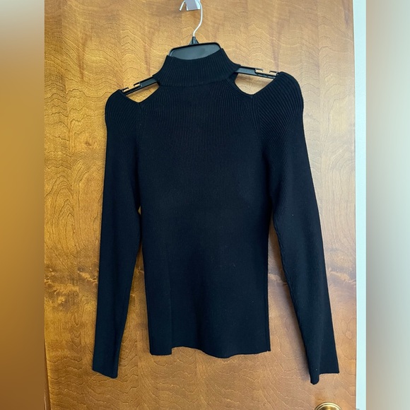 Catherine Maladrino Black Cold Shoulder Sweater Size Large NWOT - Picture 2 of 5